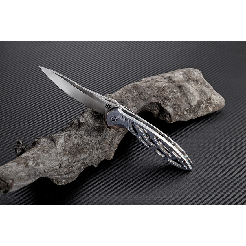 ATZ1801PSW Hoverwing Framelock D2