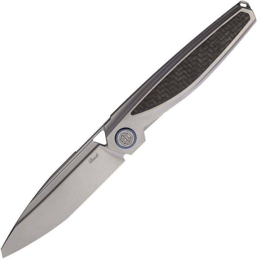 RKBAIDITBCF: Rike Baidi-T linerlock, gray titanium handle with black carbon fiber inlay, 3.25" bead blast M390 tanto blade
