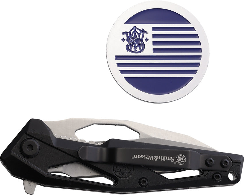 SWP1208867 Linerlock with Challenge Coin